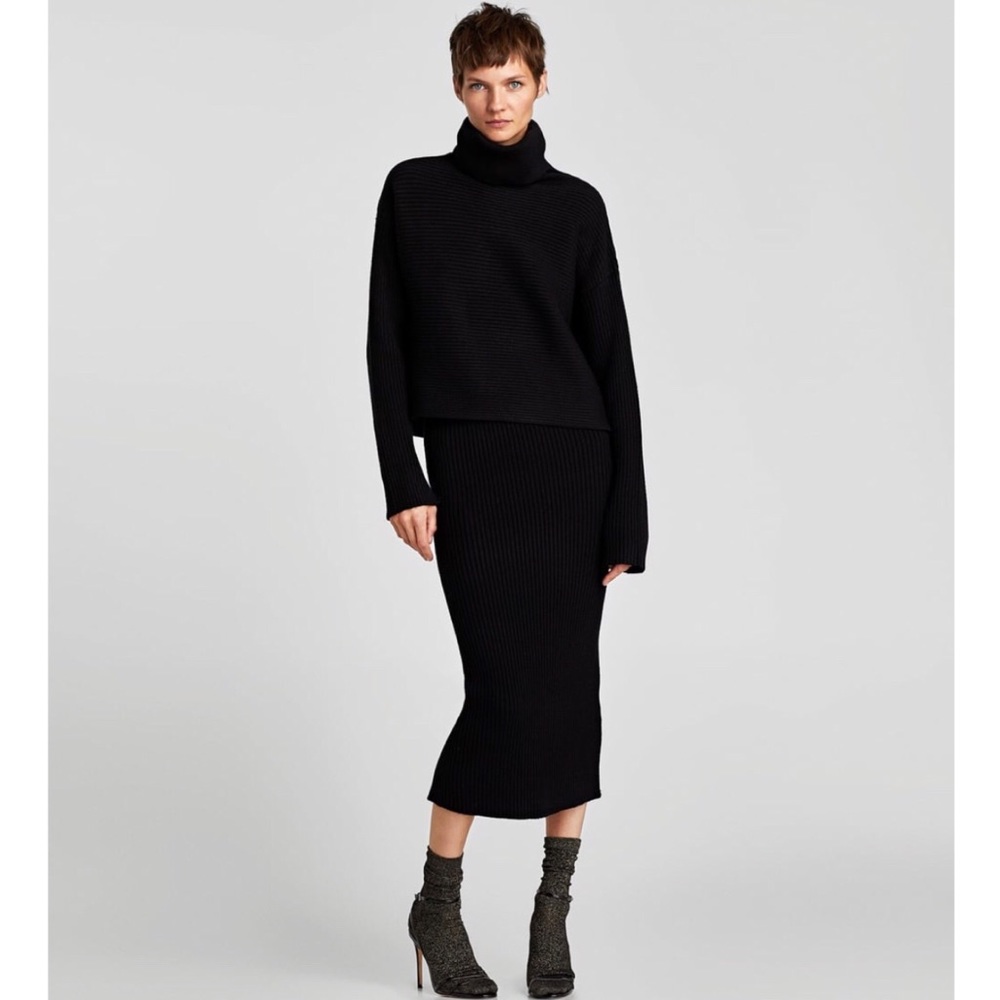 💣 Zara Long Ribbed Knit Skirt With Elastic Band